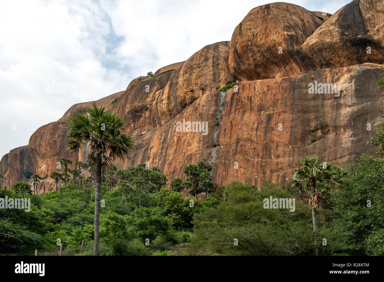 Thirupparankunram Hill, near Madurai, Tamil Nadu, India Stock Photo