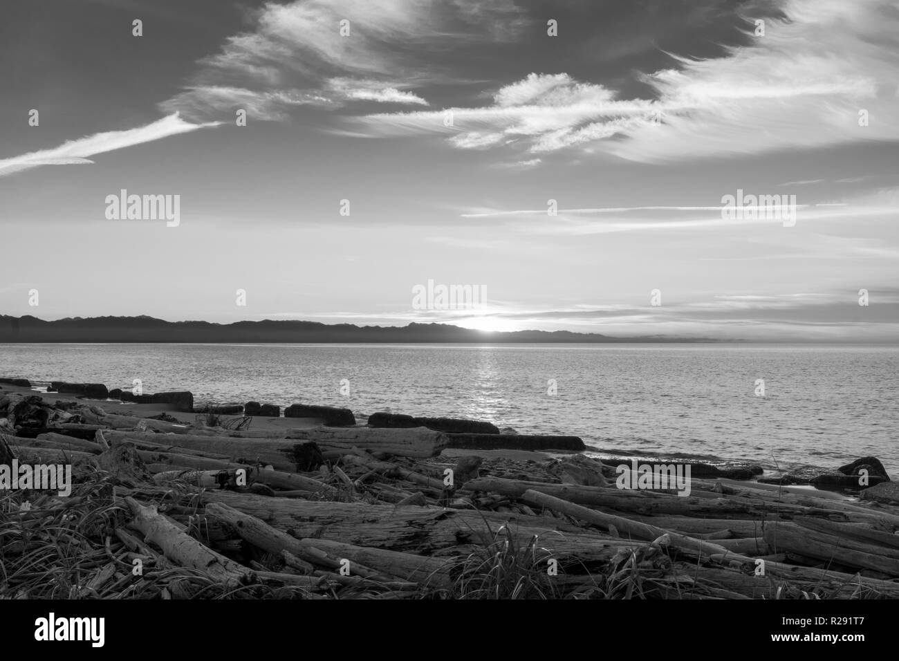 Sunset washington state Black and White Stock Photos & Images - Alamy