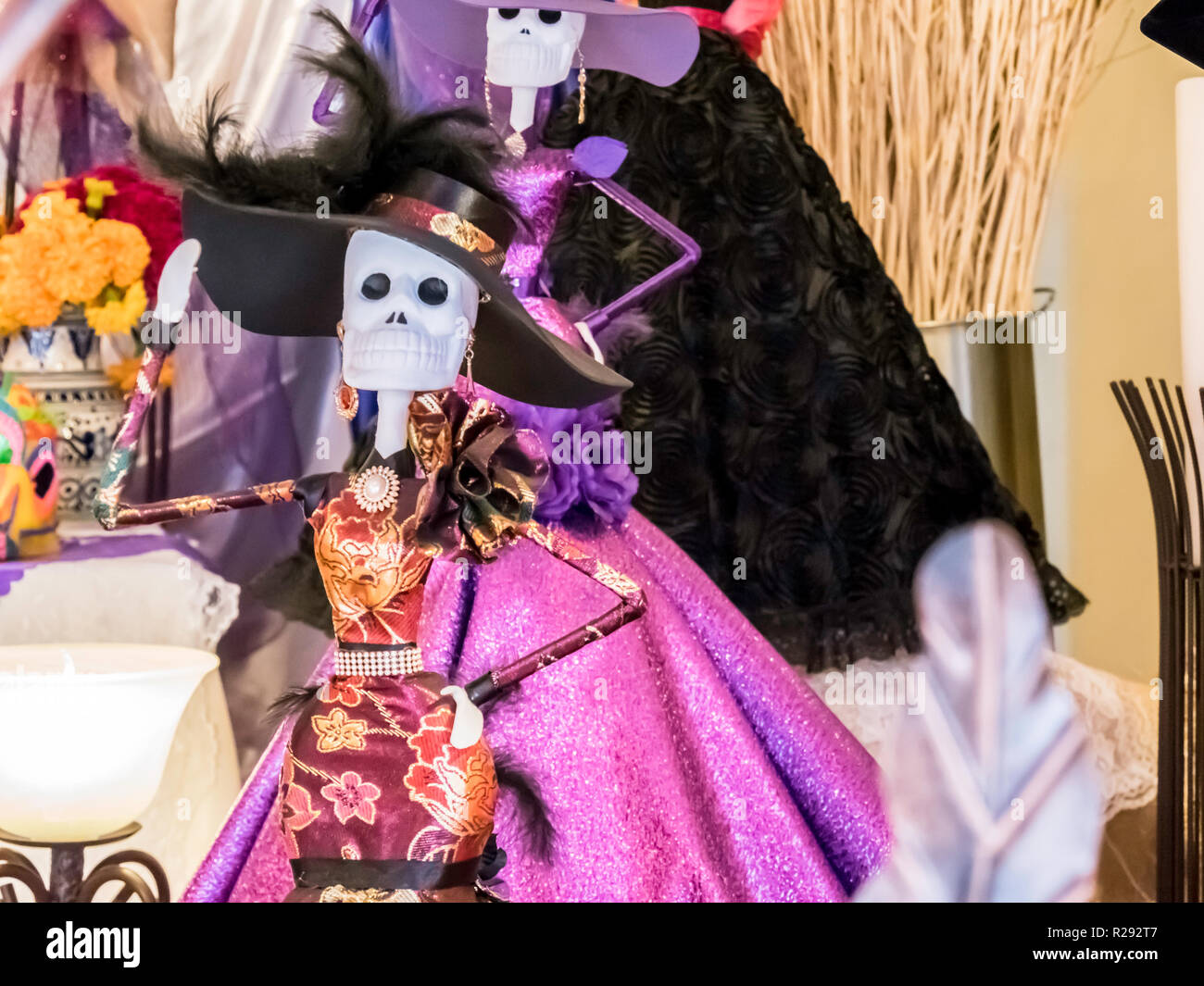 Mexico day of the dead doll hi-res stock photography and images - Alamy Mexico day of the dead doll hi-res stock photography and images - Alamy