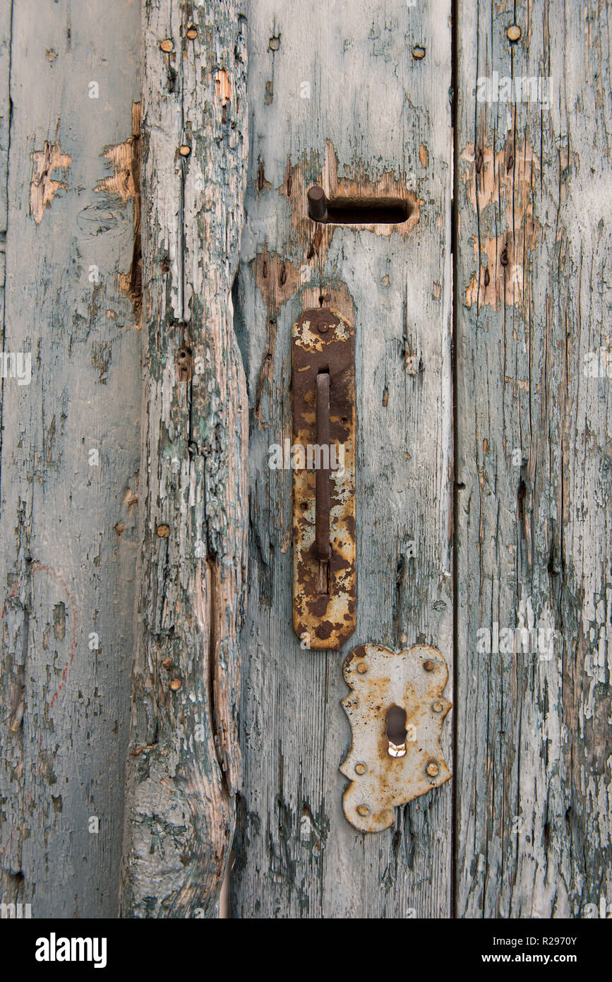 Old door knob keyhole hires stock photography and images Alamy