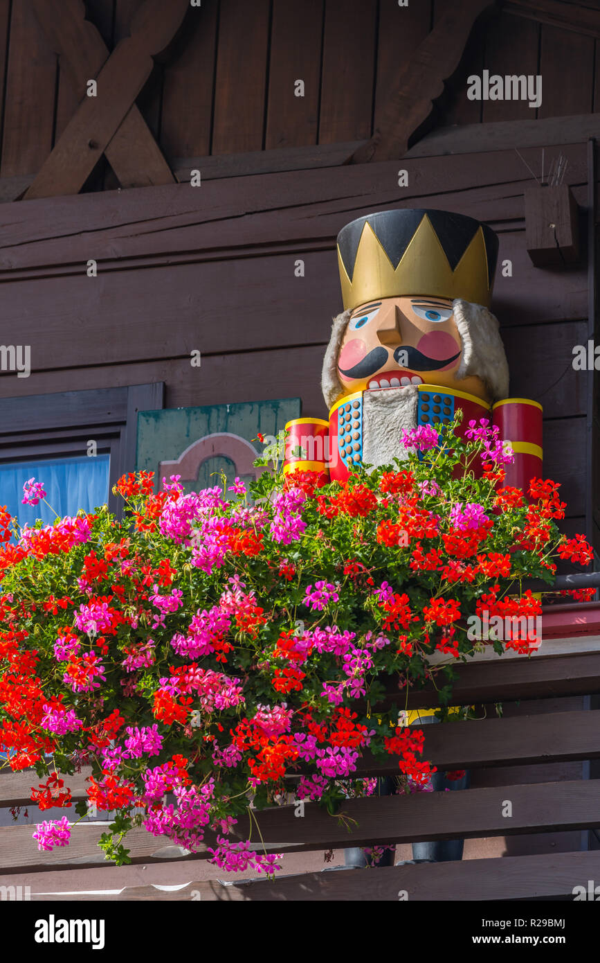 Bavaria germany traditional balcony flowers hi-res stock photography ...