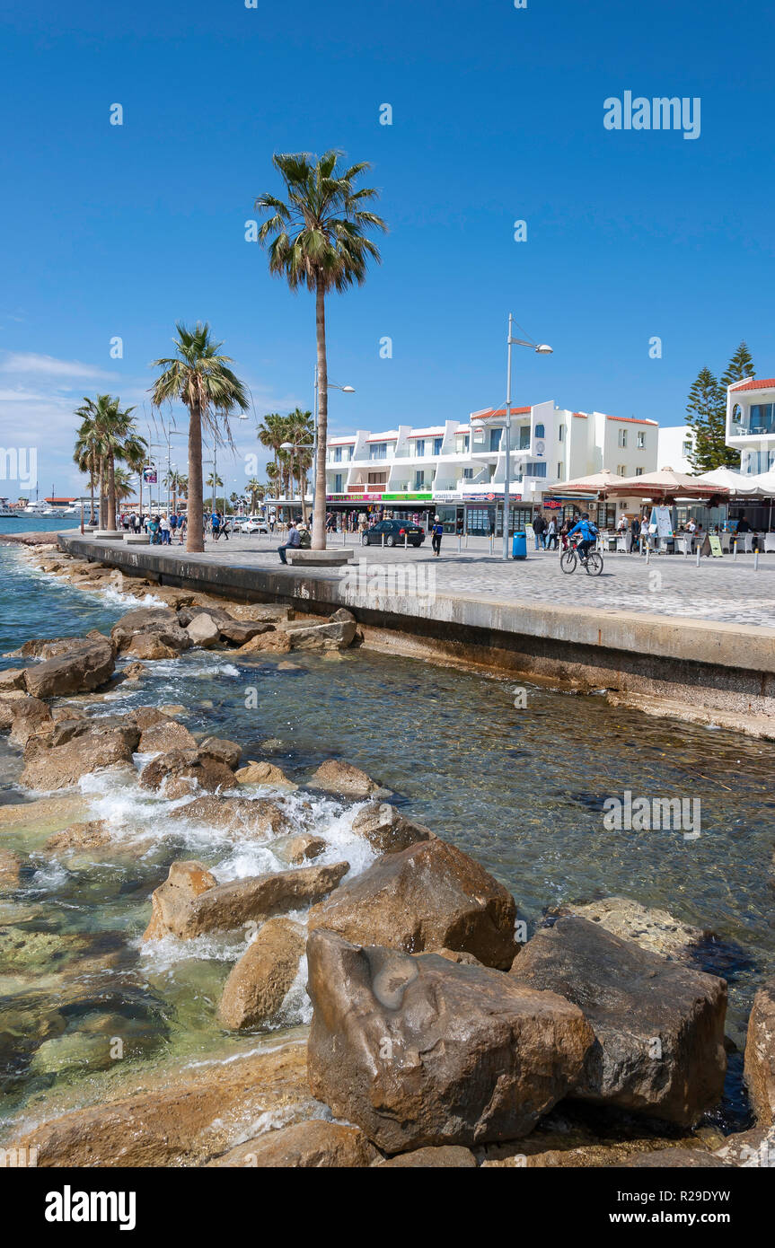 Seafront promenade, Paphos (Pafos), Pafos District, Republic of Cyprus Stock Photo