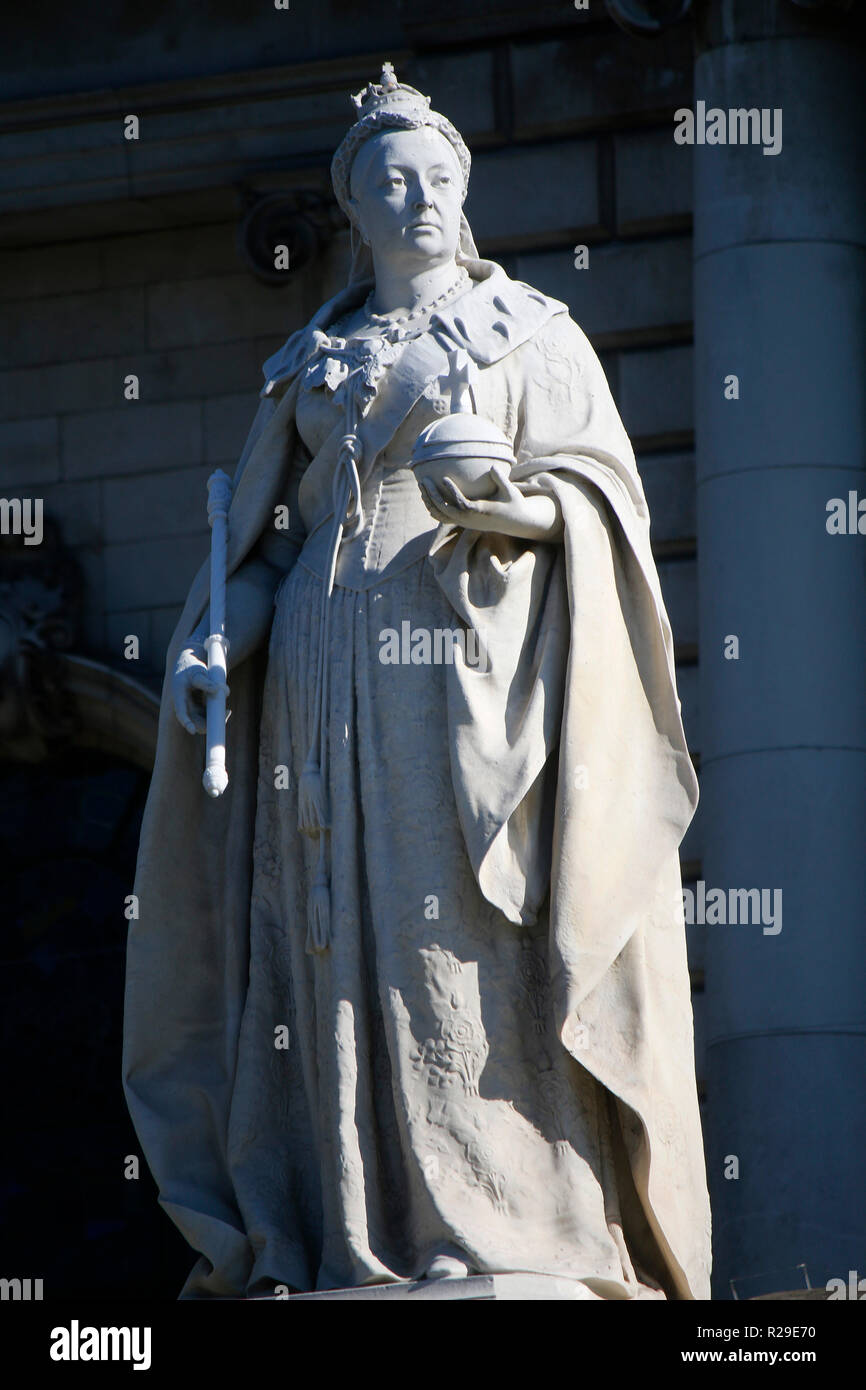 Queen VictoriaStatue, Rathaus (City Hall) Belfast, Nordirland