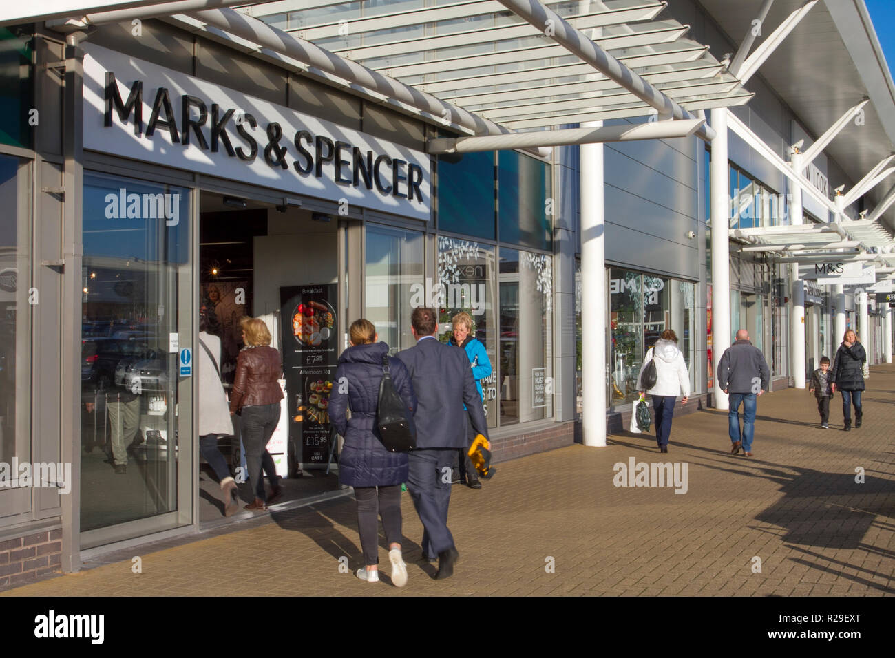 Marks And Spencer Shopping Bag High Resolution Stock Photography and