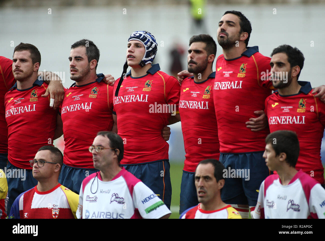 Madrid, Spain. 18/11/2018, Rugby Test Match  Spain players listen to the anthem during  the match between Spain-Namibia to Universidad Complutence Stadium,to Madrid Spain. Credit: Leo Cavallo/Alamy Live News Stock Photo