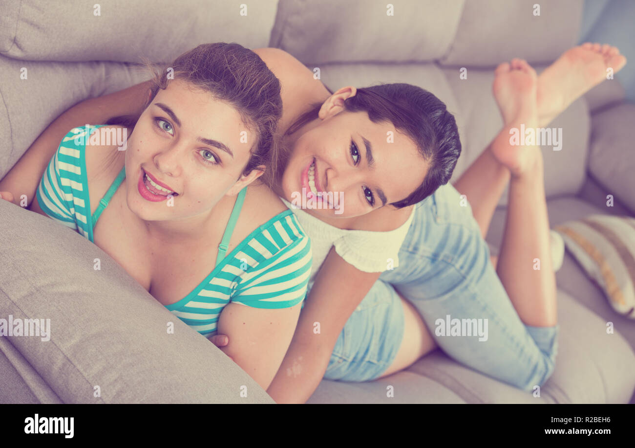 Teens Having Fun Images – Browse 1,194,048 Stock Photos, Vectors