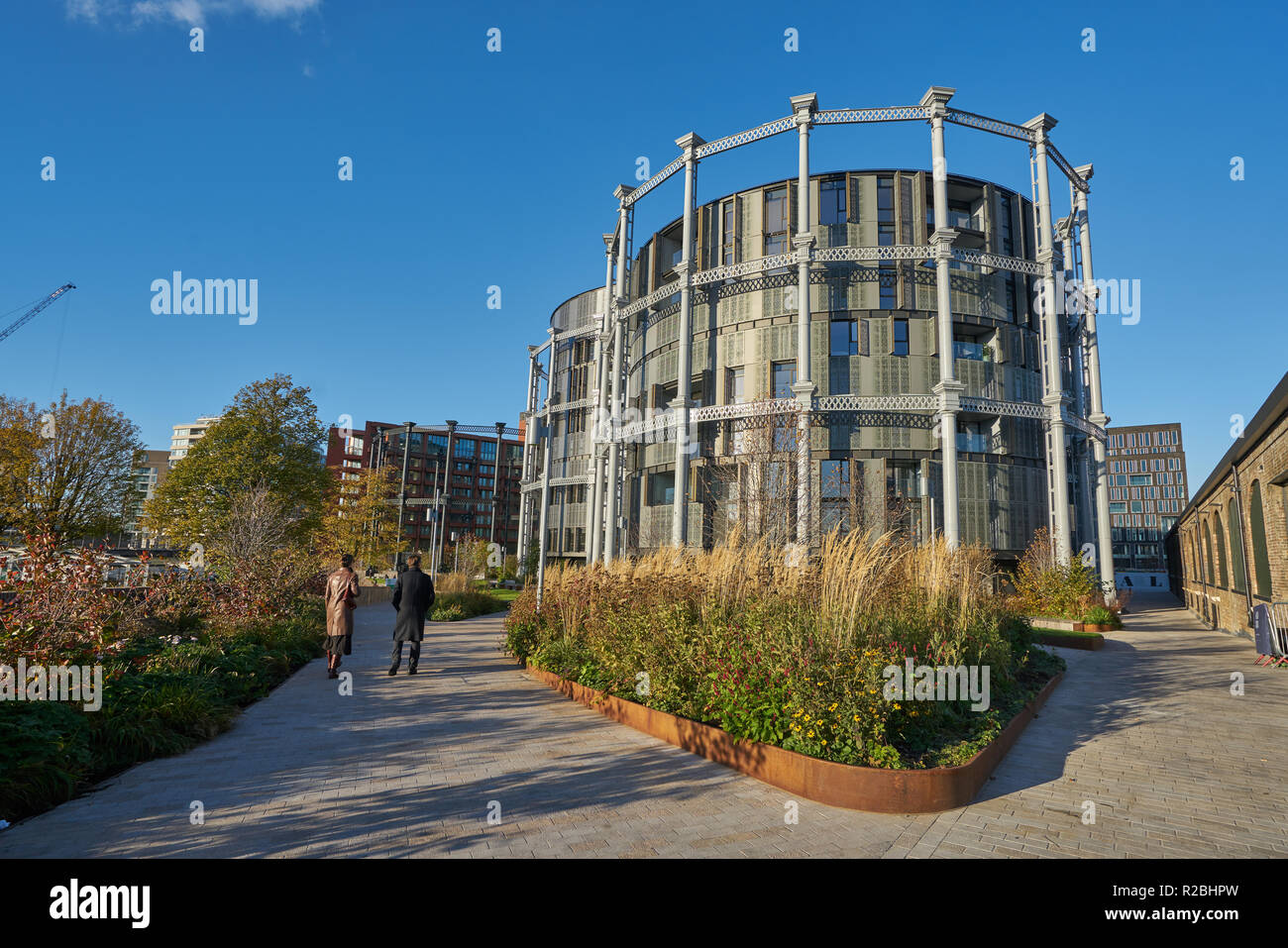 gasholders kings cross redevelopment Stock Photo Alamy gasholders kings cross redevelopment Stock Photo Alamy
