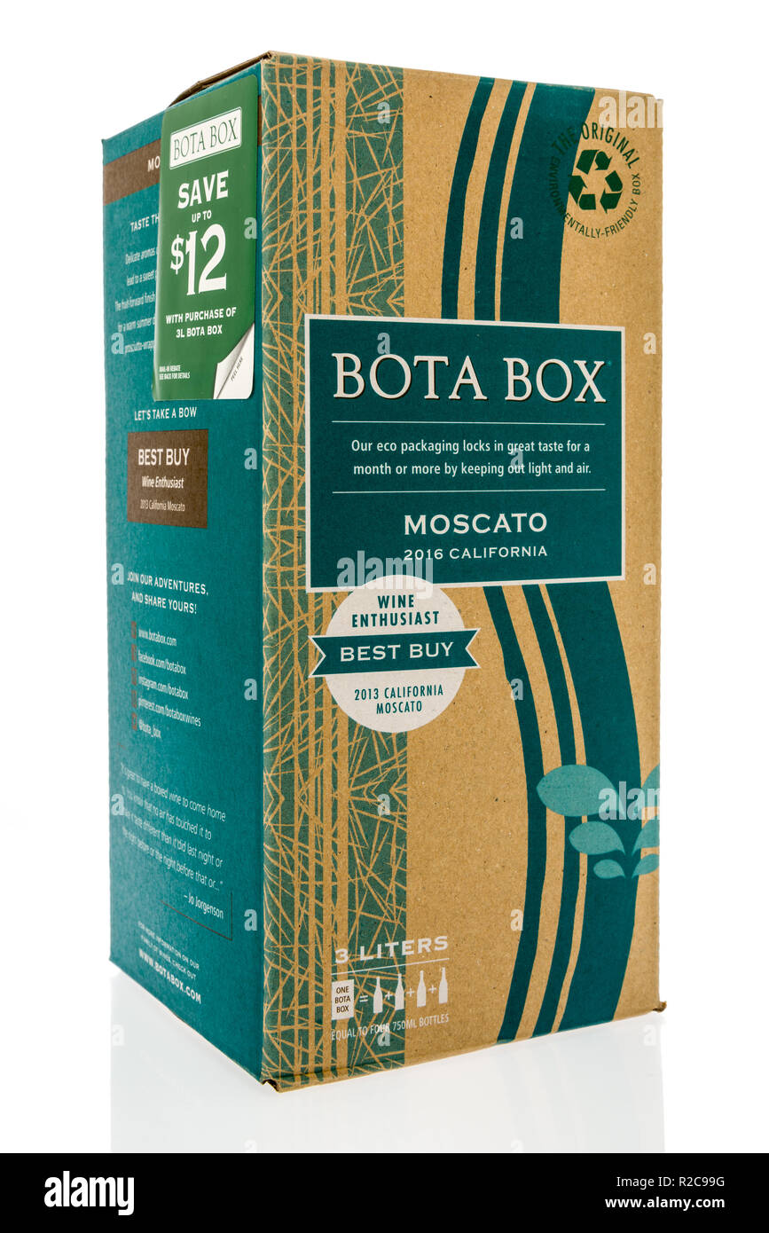 Winneconne, WI - 30 October 2018: A Bota Box of Moscato wine on an isolated background. Stock Photo