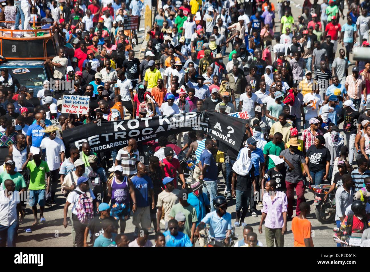 Port Au Prince Haiti 18th Nov 2018 Thousands Protest In Port Au Prince Haiti 18 November