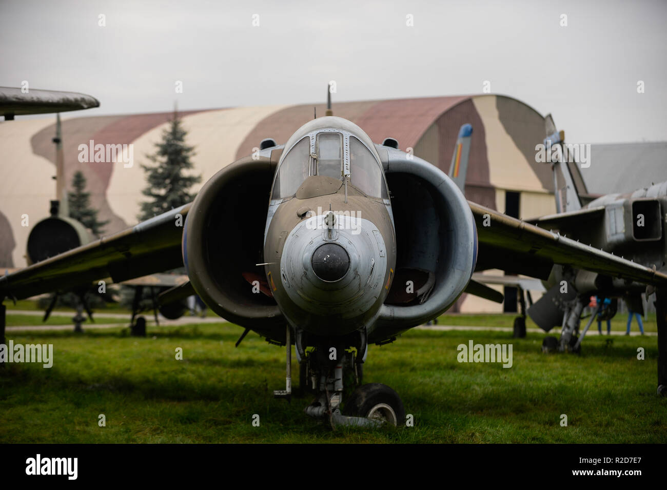 Old aircraft hi-res stock photography and images - Alamy