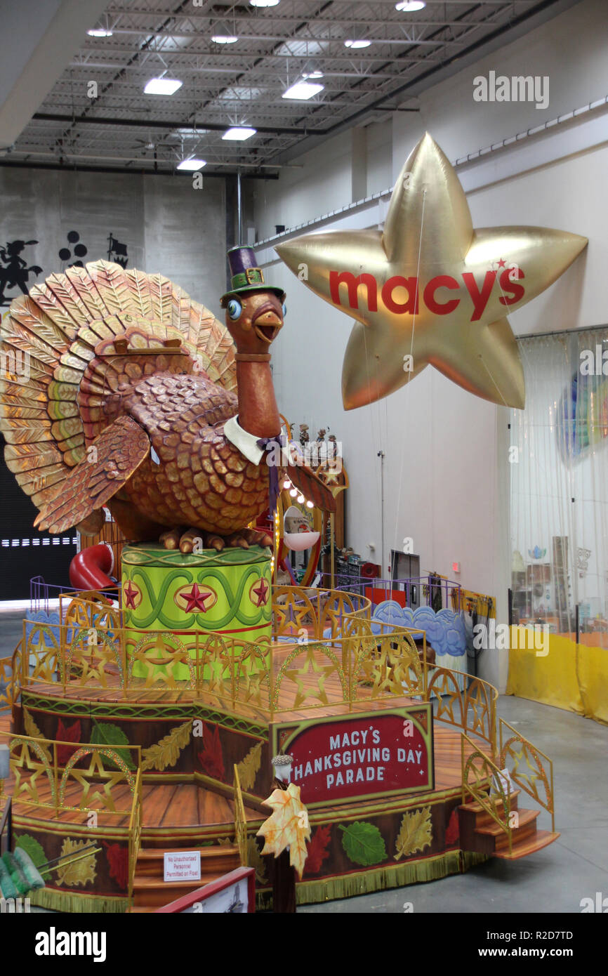 New York, USA. 13th Nov, 2018. One of a total of five new floats that ...