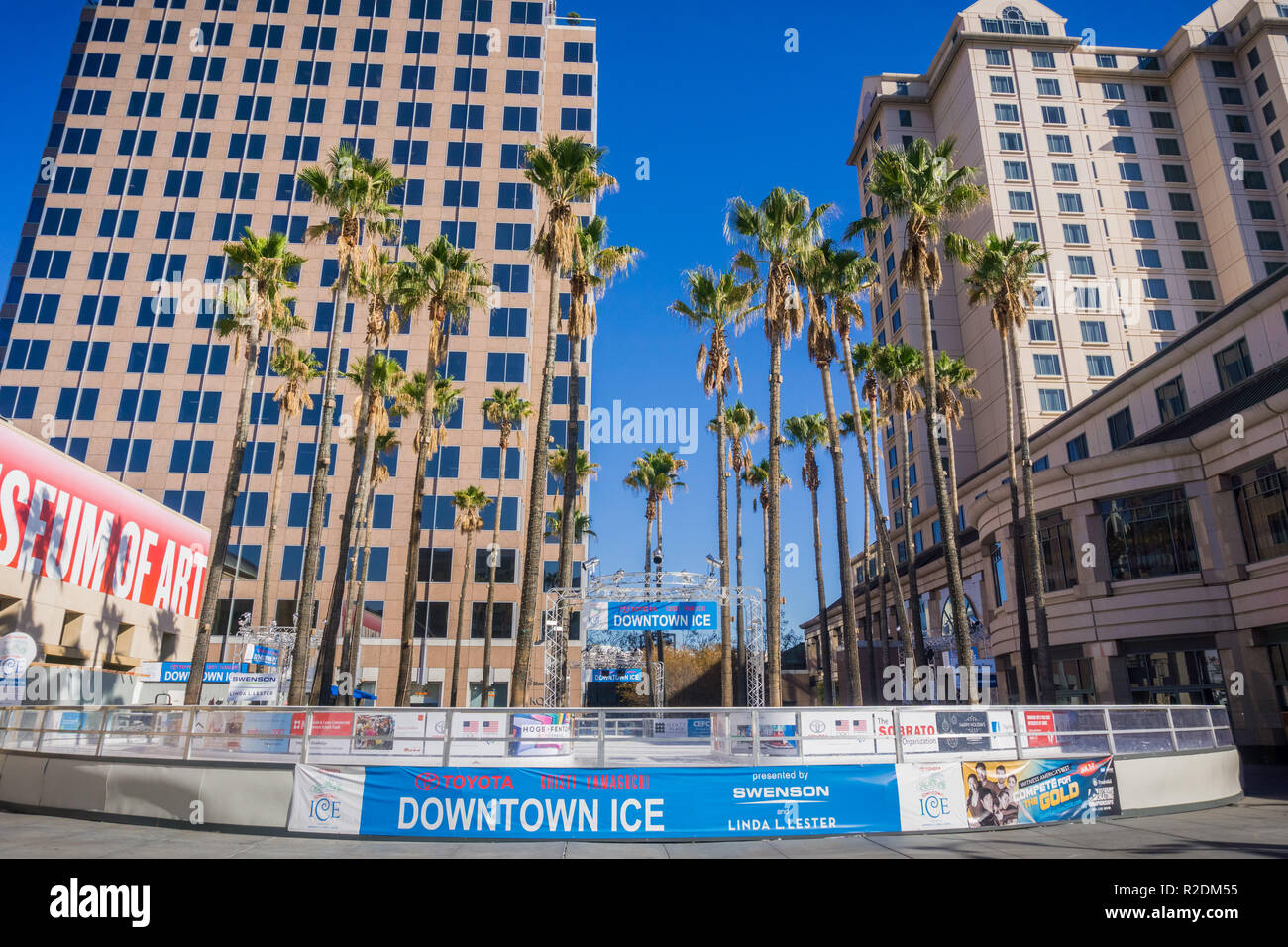 December 6, 2017 San Jose / CA / USA - 'Downtown Ice', a seasonal, family friendly outdoor skating rink situated in Circle of Palms Plaza Stock Photo