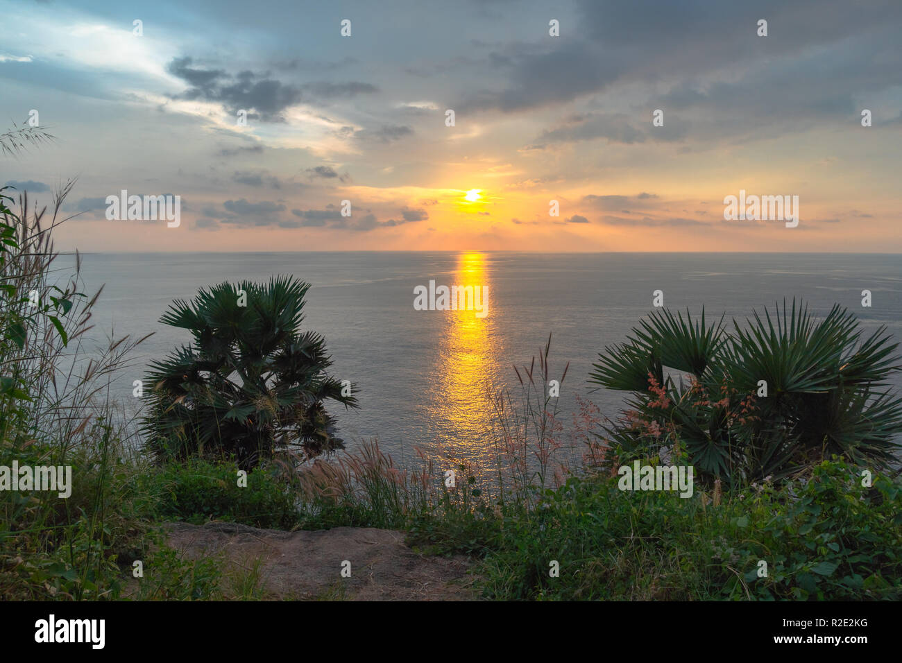 Promthep cape popular viewpoint hi-res stock photography and images - Alamy