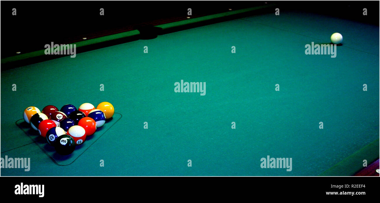 billiards-R2EEF4.jpg