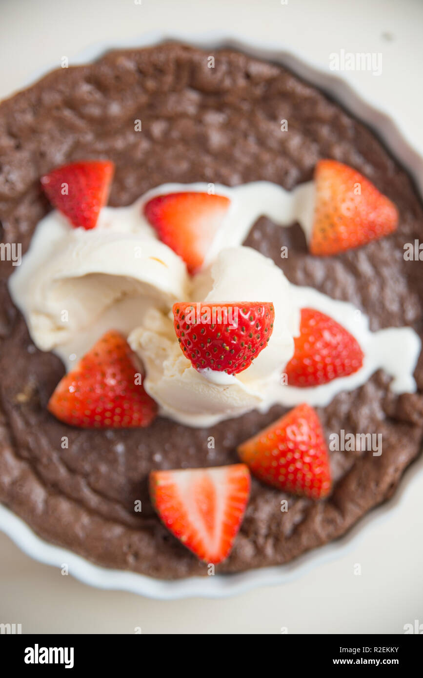 Chocolate Strawberry Cake Stock Photo - Alamy