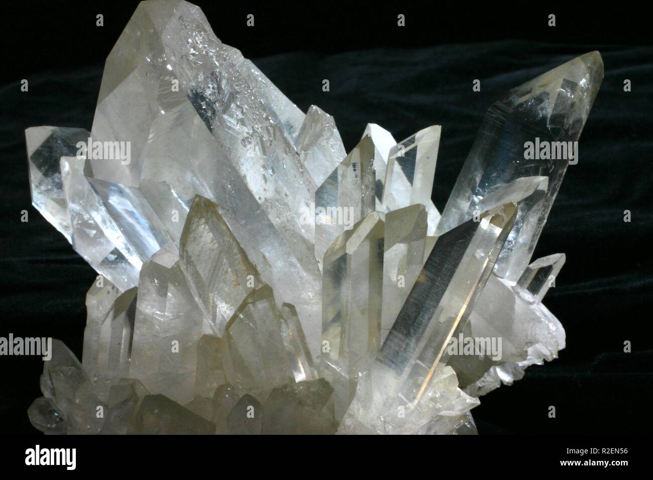 Crystal group hi-res stock photography and images - Alamy