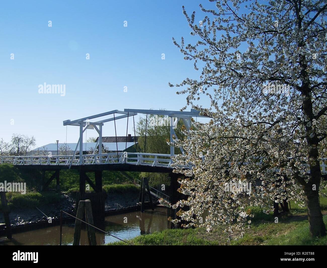 La bascule hi-res stock photography and images - Alamy