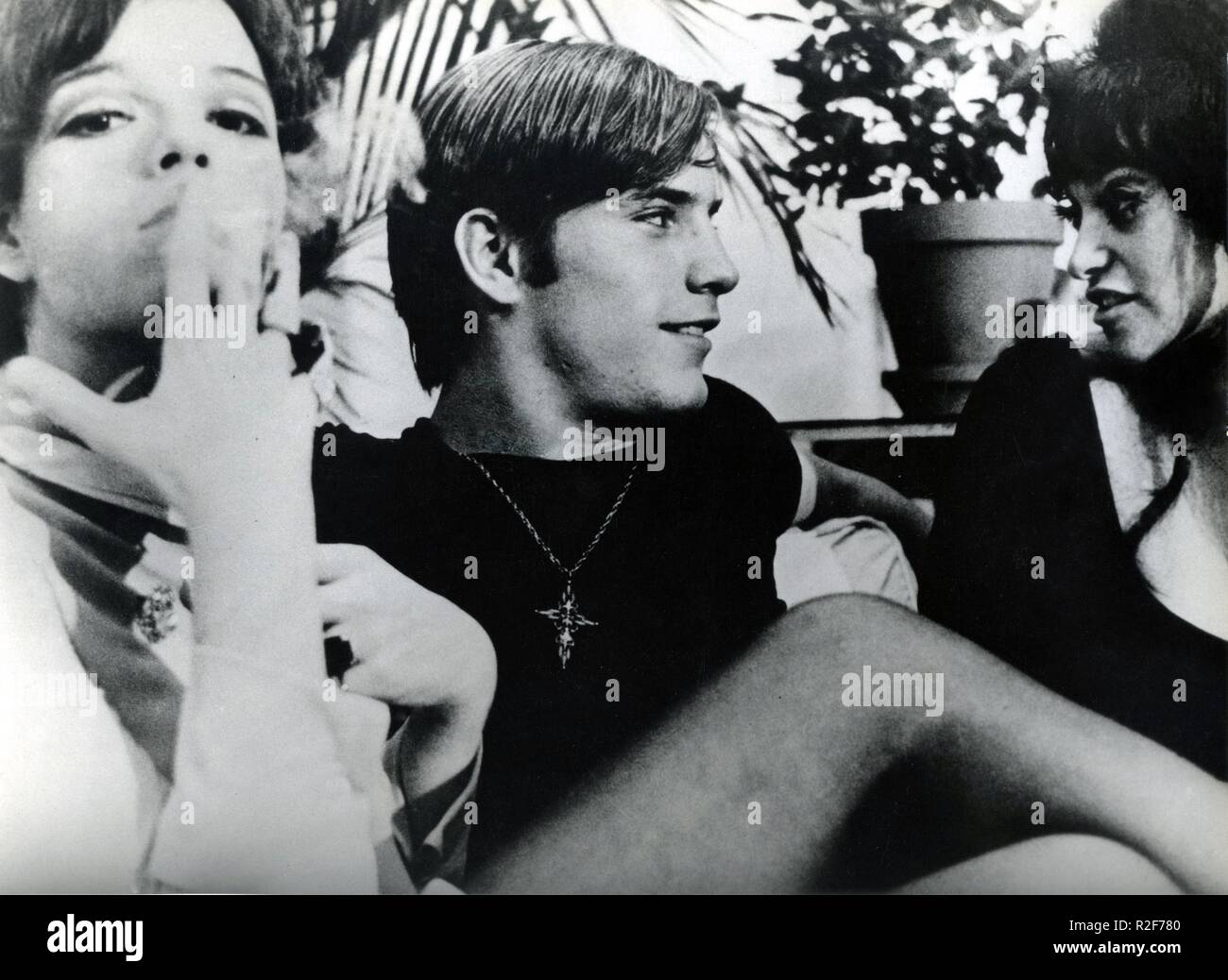 Andy Warhol's Flesh Year : 1968 USA Director : Paul Morrissey  Joe Dallesandro, Geraldine Smith Stock Photo