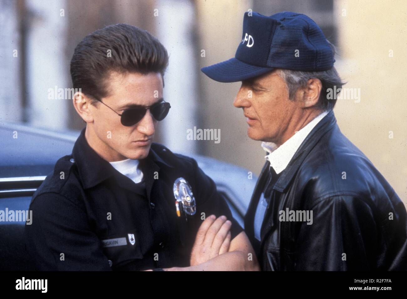 Colors Year : 1988 USA Director : Dennis Hopper Sean Penn, Dennis Hopper  Shooting picture Stock Photo
