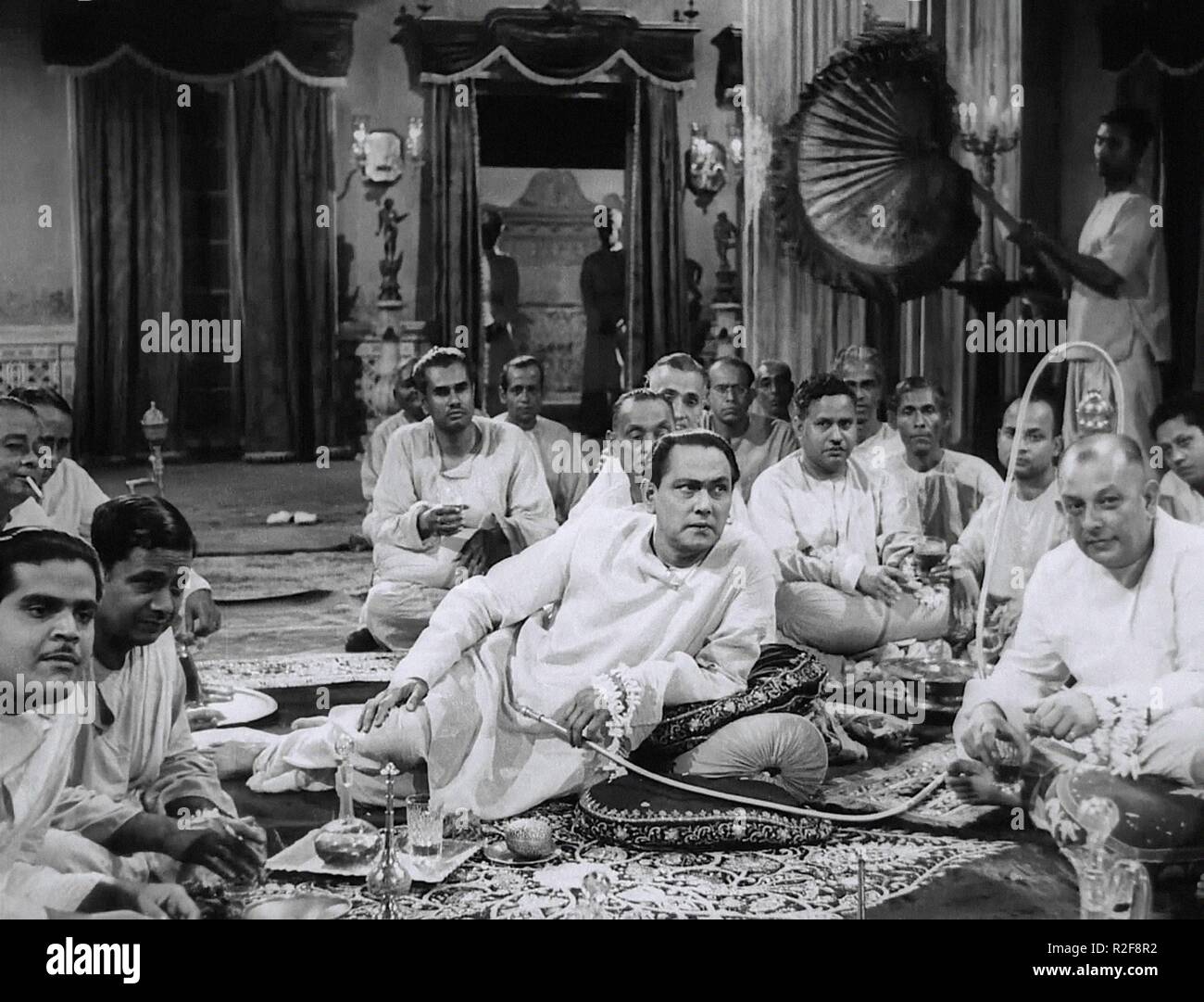 Jalsaghar The Music Room Year: 1958 India Director: Satyajit Ray Chhabi  Biswas Stock Photo - Alamy