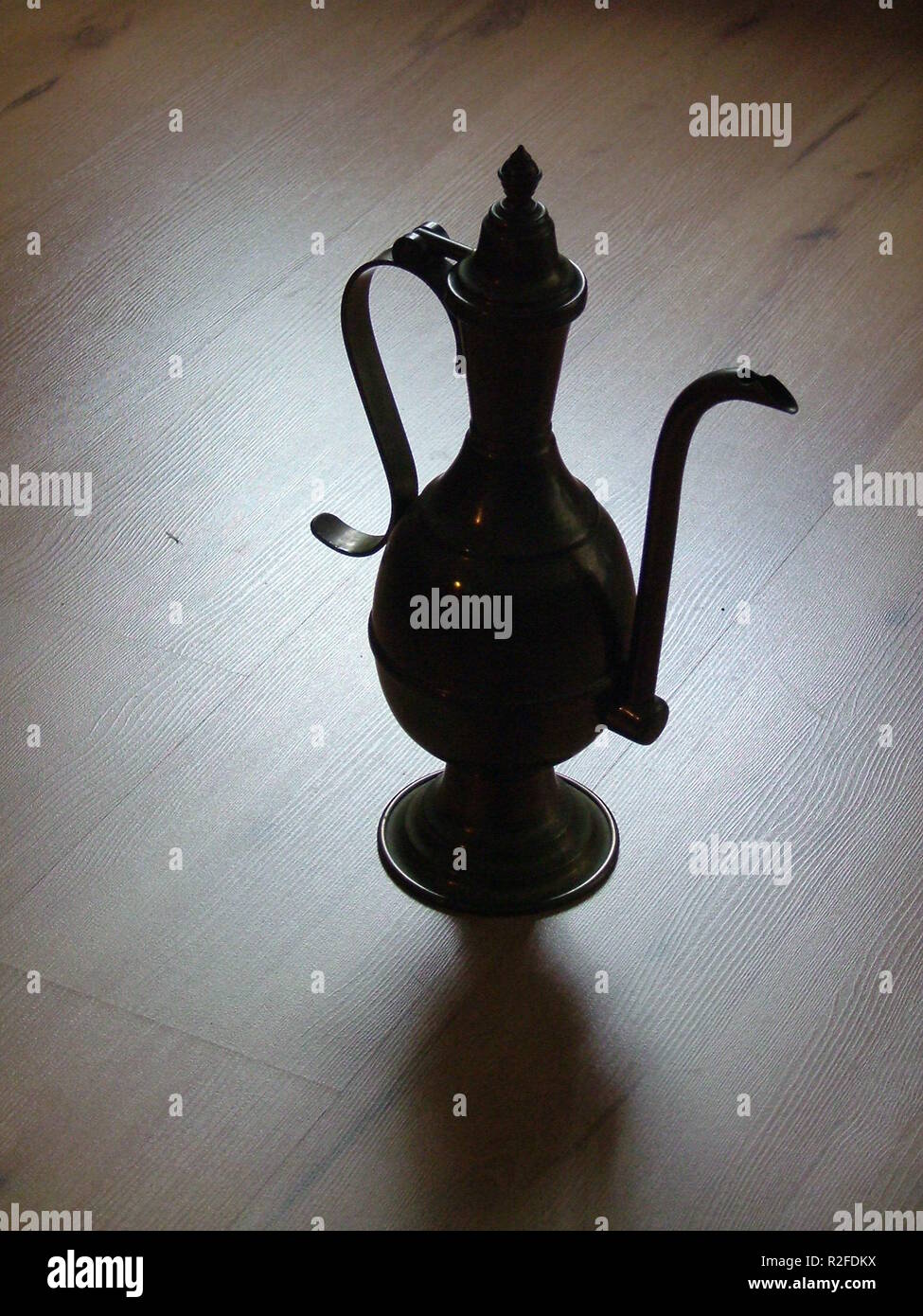 shadow side of a vase Stock Photo - Alamy