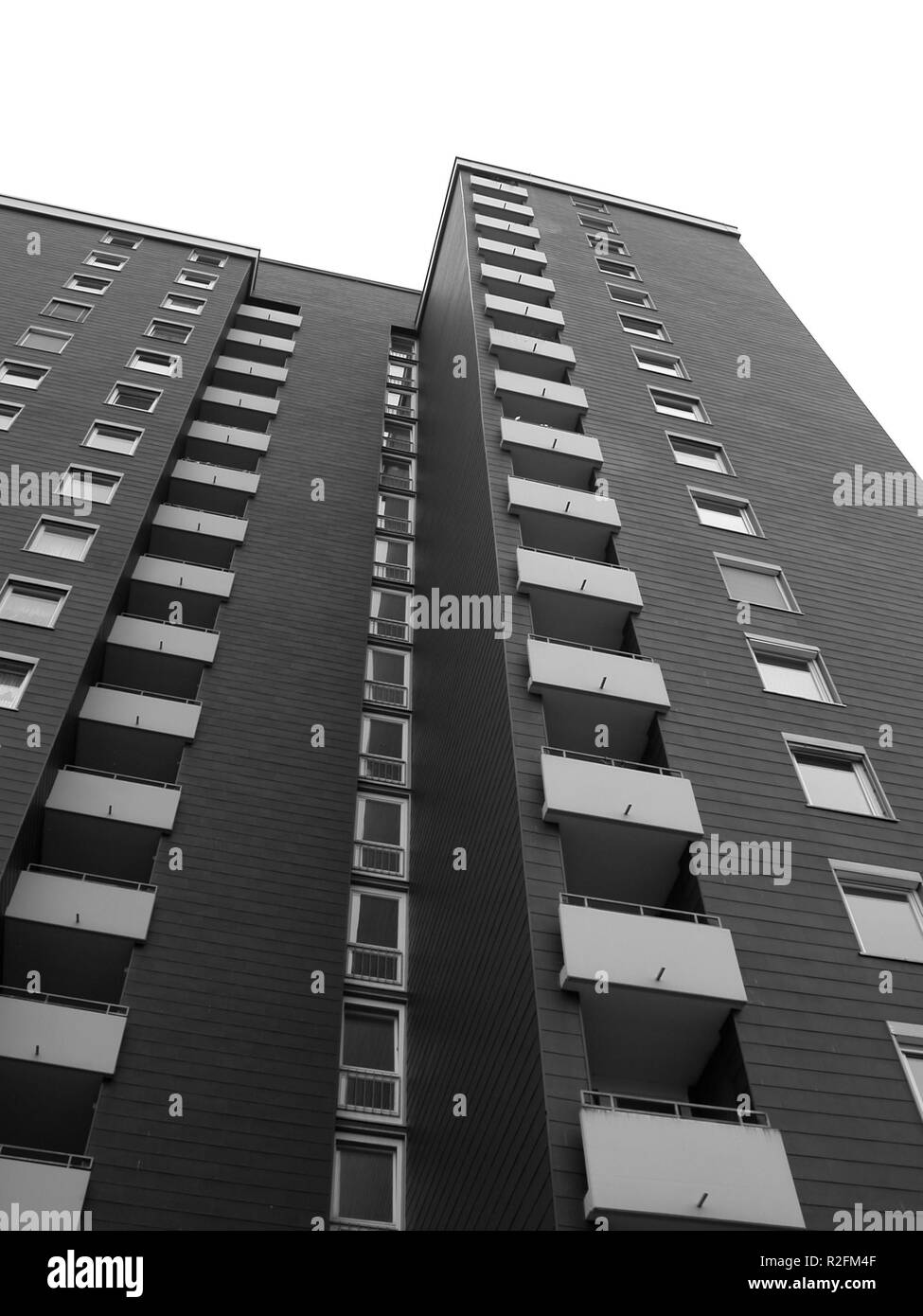 Multi story log cabin Black and White Stock Photos & Images - Alamy