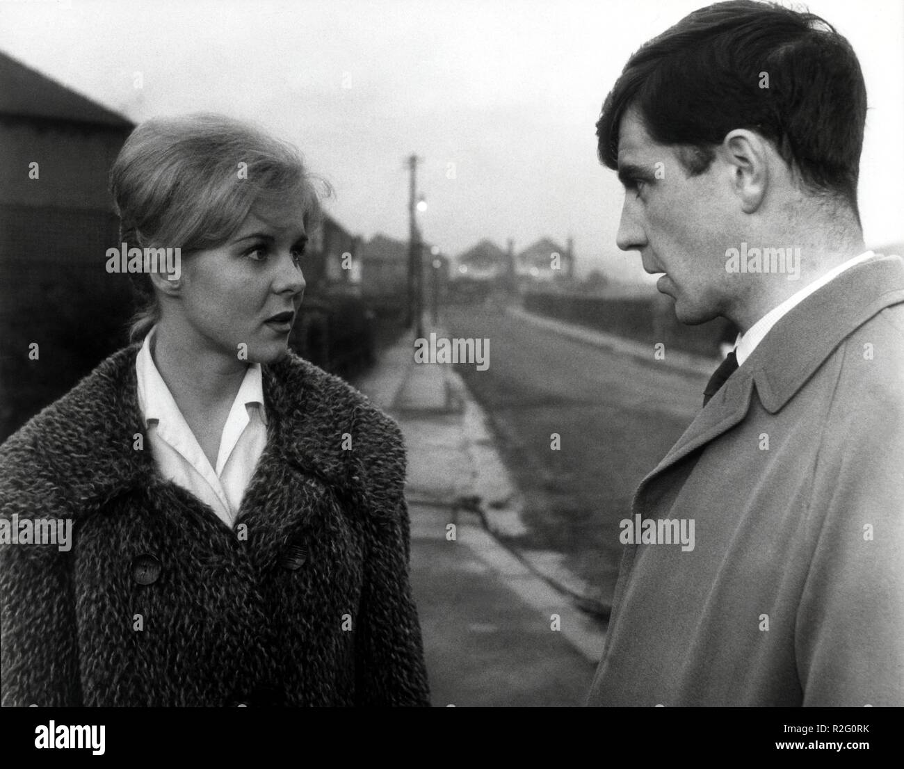 Kind of loving Year : 1962 UK Director : John Schlesinger Alan Bates, June Ritchie Stock Photo