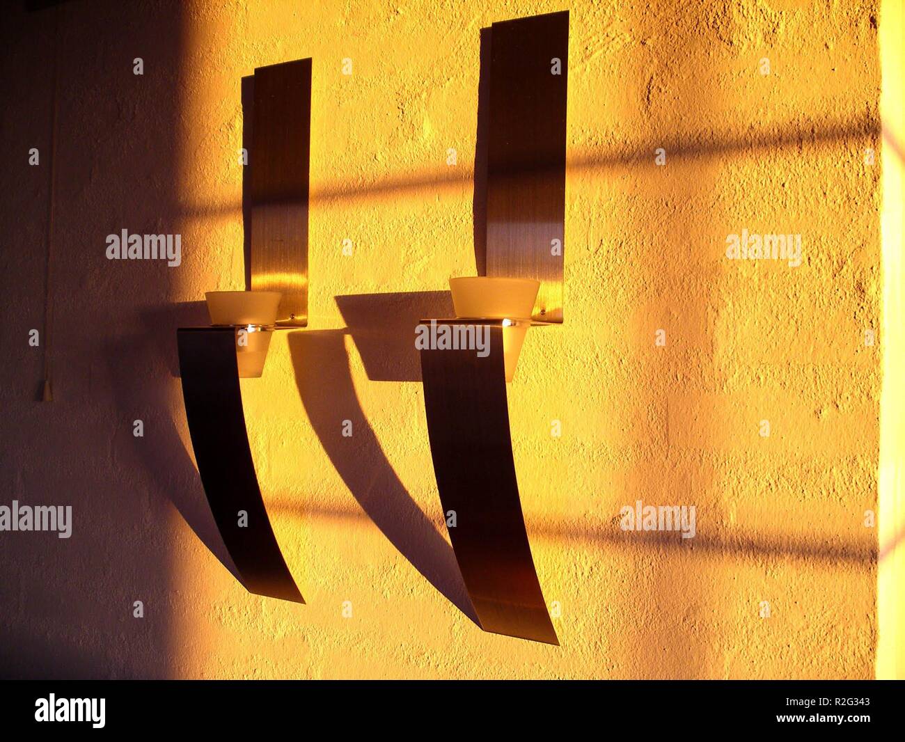 Wandhalterung hi-res stock photography and images - Alamy