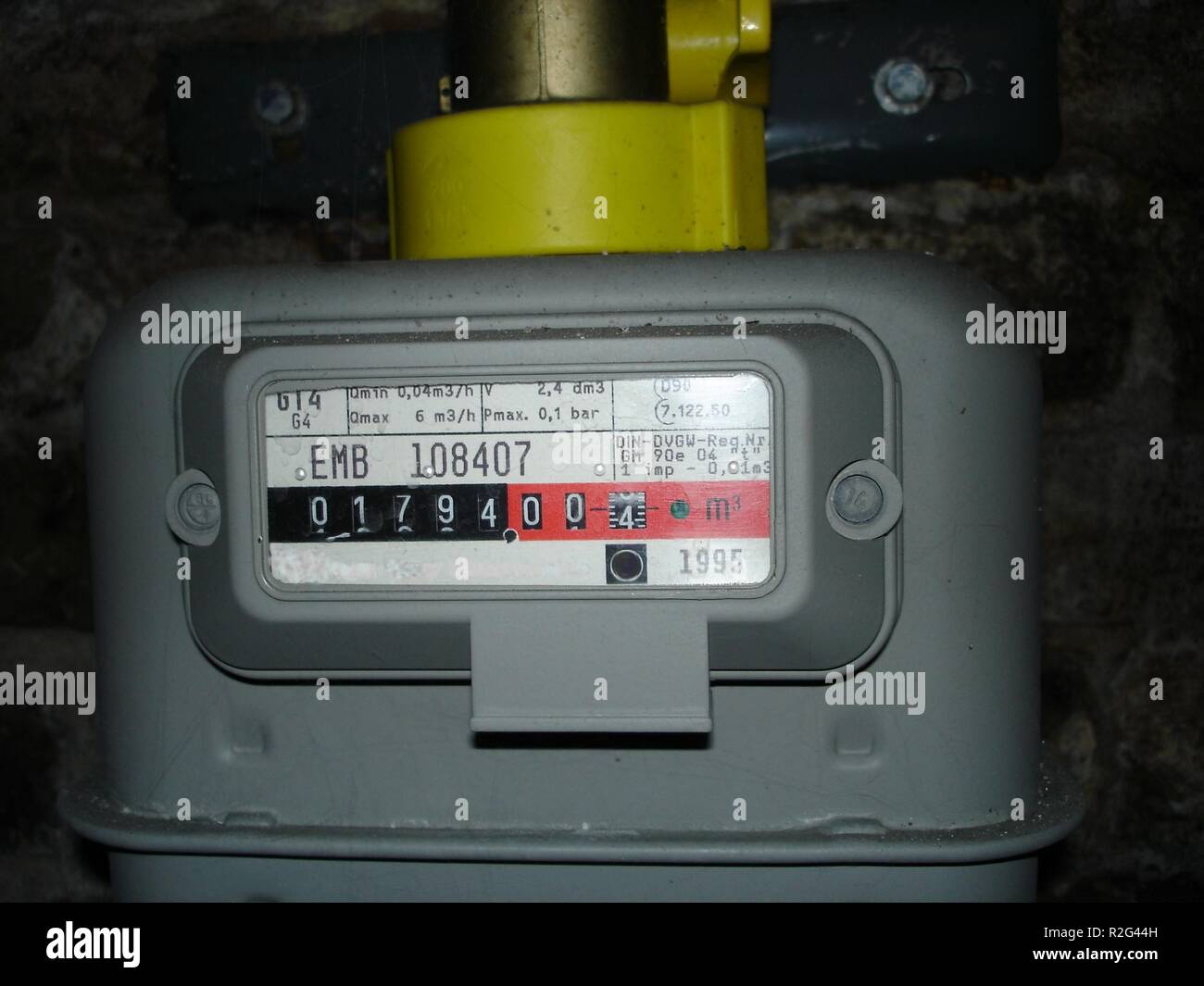 Gas consumption meter hires stock photography and images Alamy