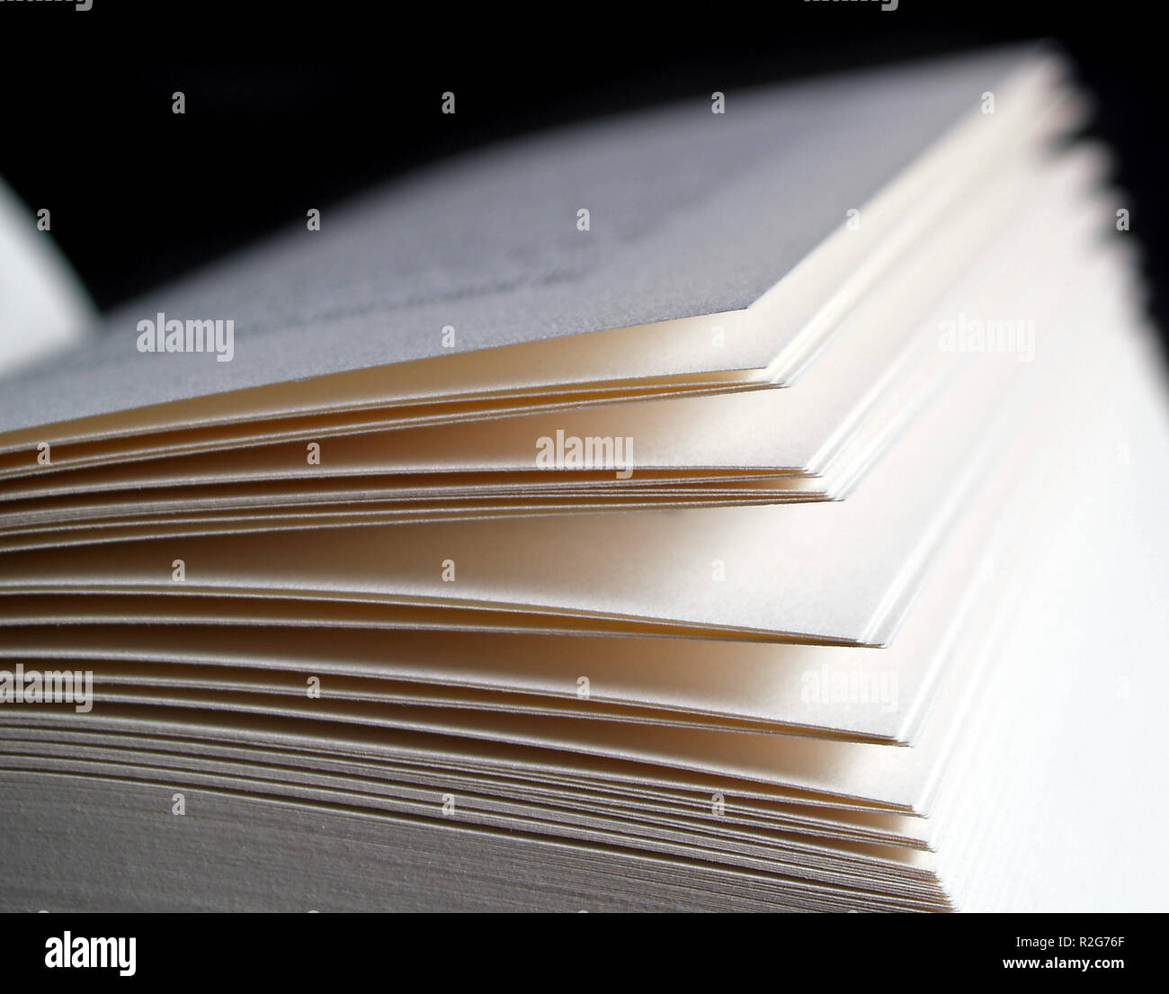 Bookpaper hi-res stock photography and images - Alamy