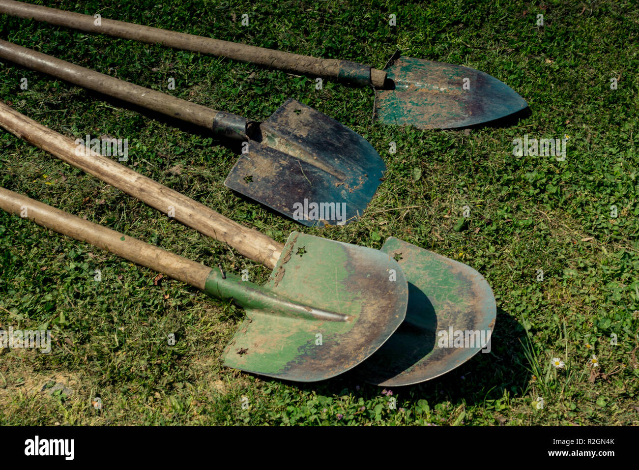Garden vector shovel hi-res stock photography and images - Alamy
