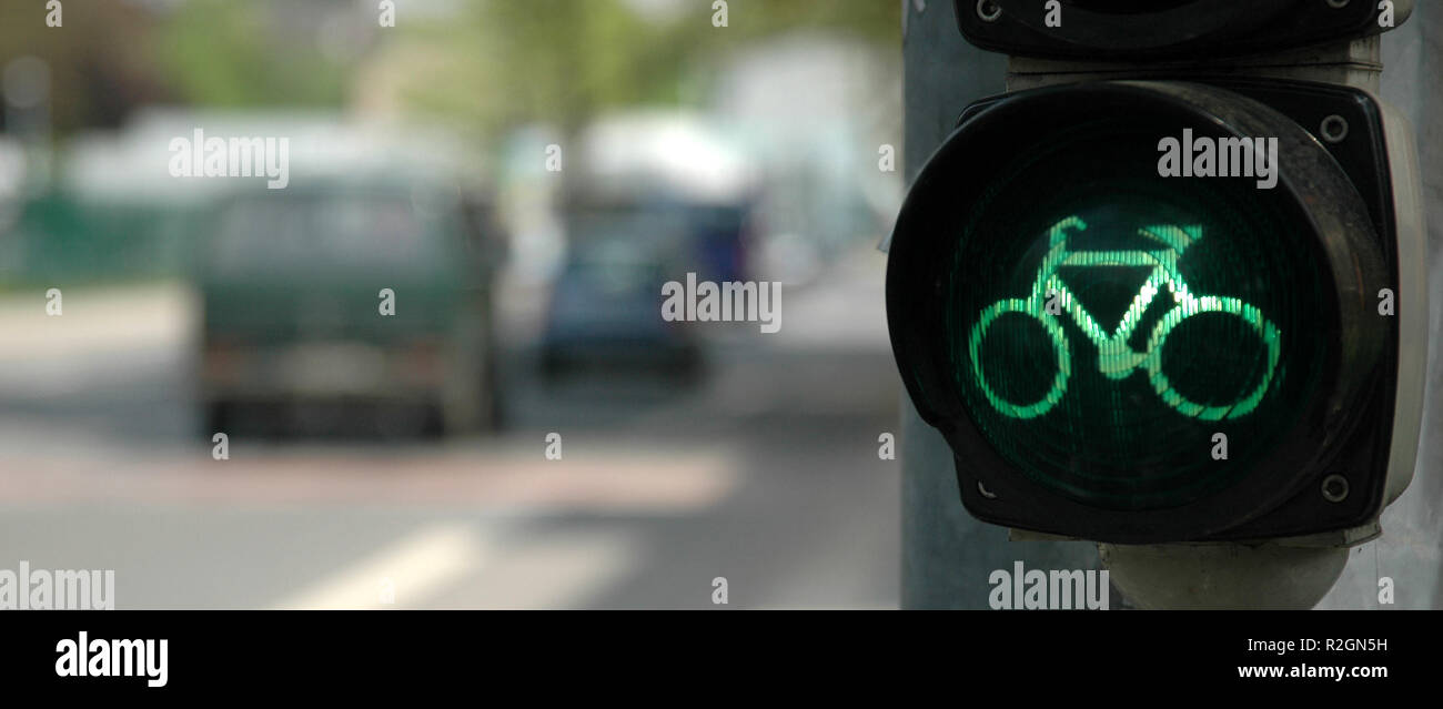 bicycle traffic lights 2 Stock Photo Alamy