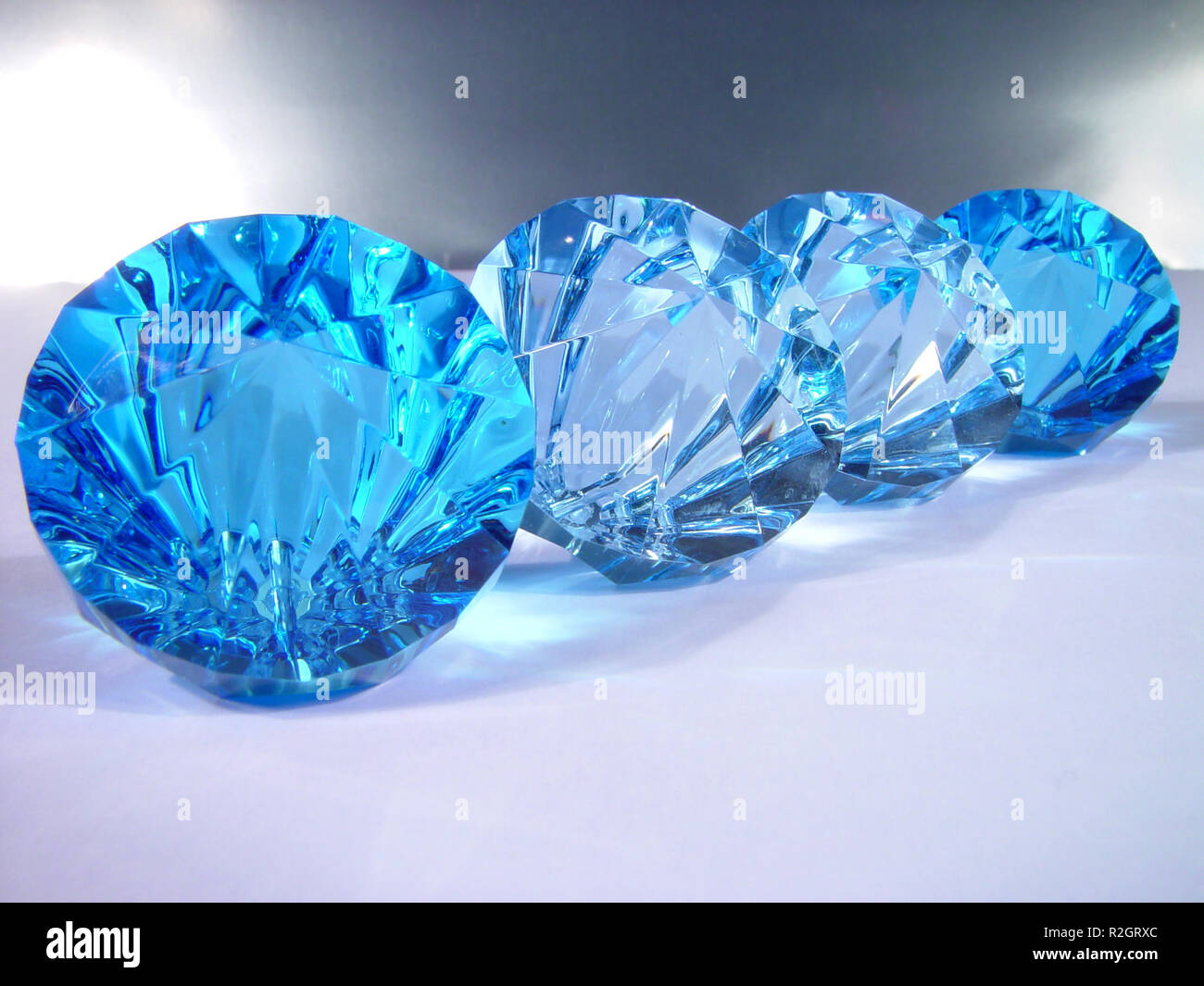 Synthetic diamonds hi-res stock photography and images - Alamy