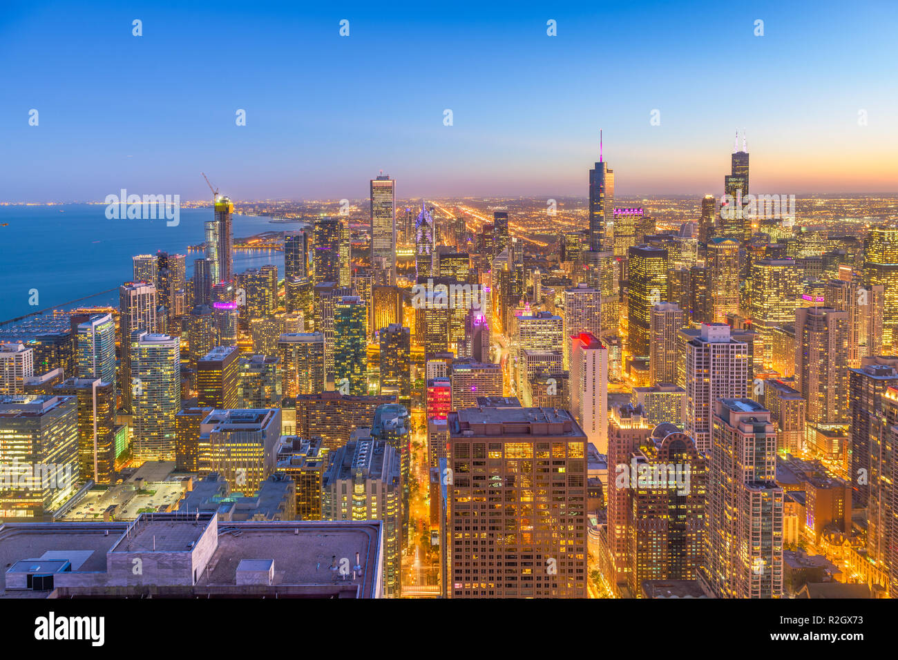 Chicago, Illinois, USA downtown city skyline from above at dusk. Stock Photo