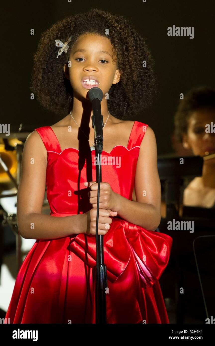 Annie Year : 2014 USA Director : Will Gluck Quvenzhane Wallis