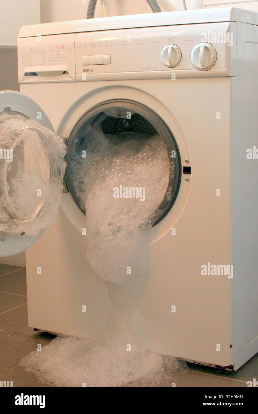 foaming machine Stock Photo Alamy