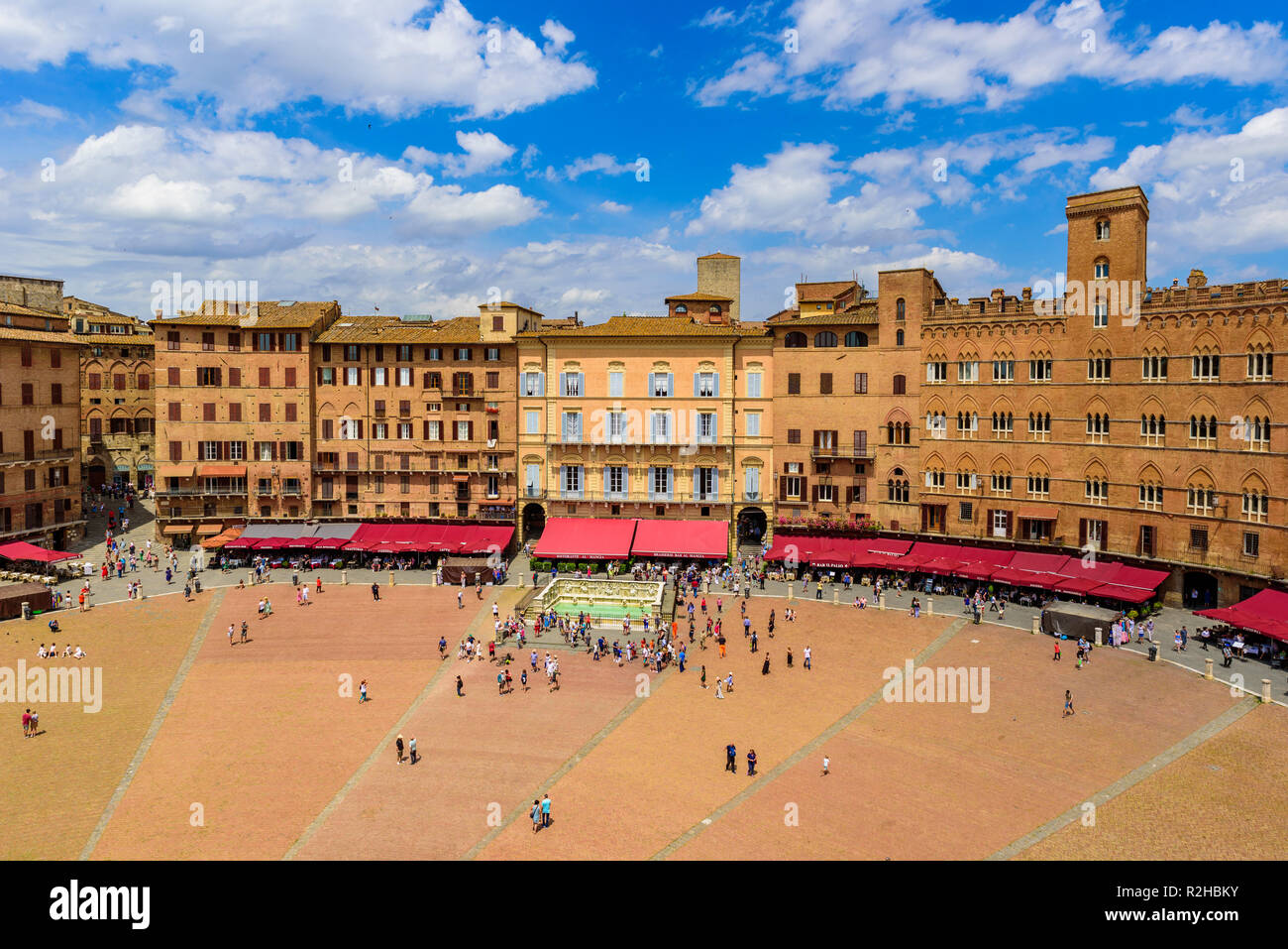 Piazza del Campo, Siena - Aerial view of the historic town with beautiful landscape scenery on a sunny summer day in Tuscany, walled medieval hill tow Stock Photo