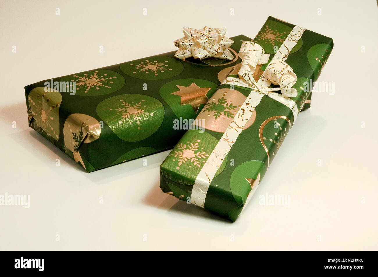 Christmas Parcels Stock Photos & Christmas Parcels Stock Images - Alamy