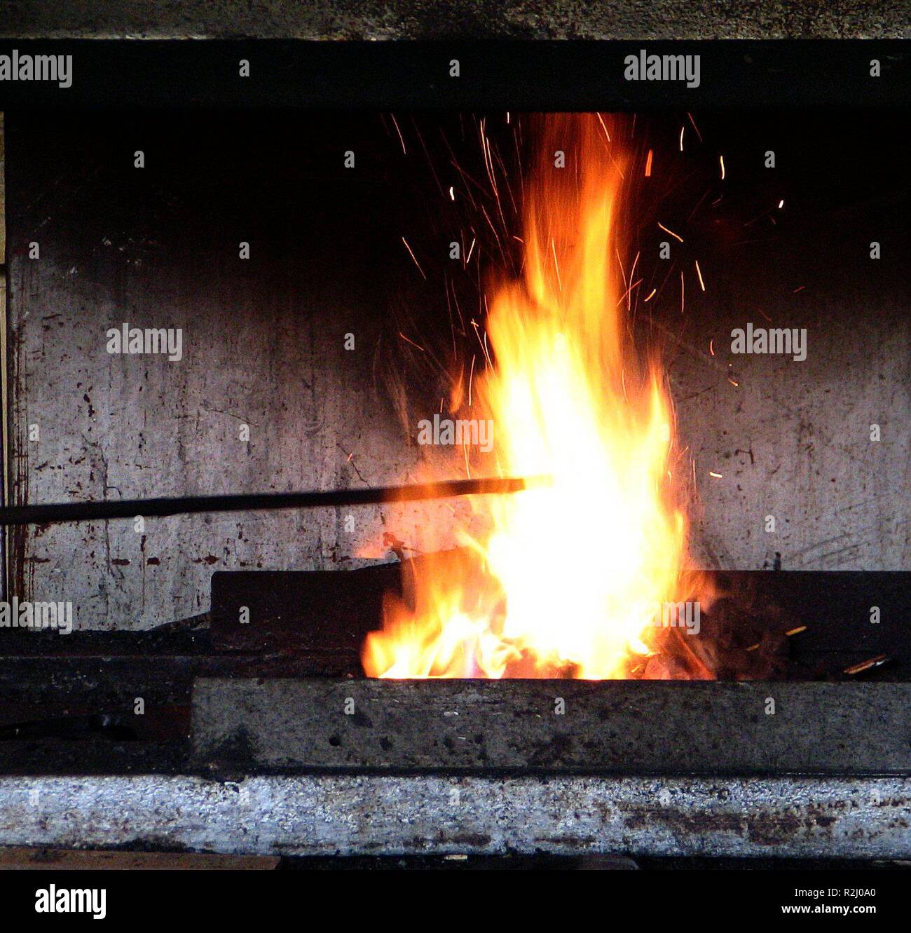 while the iron is hot Stock Photo Alamy