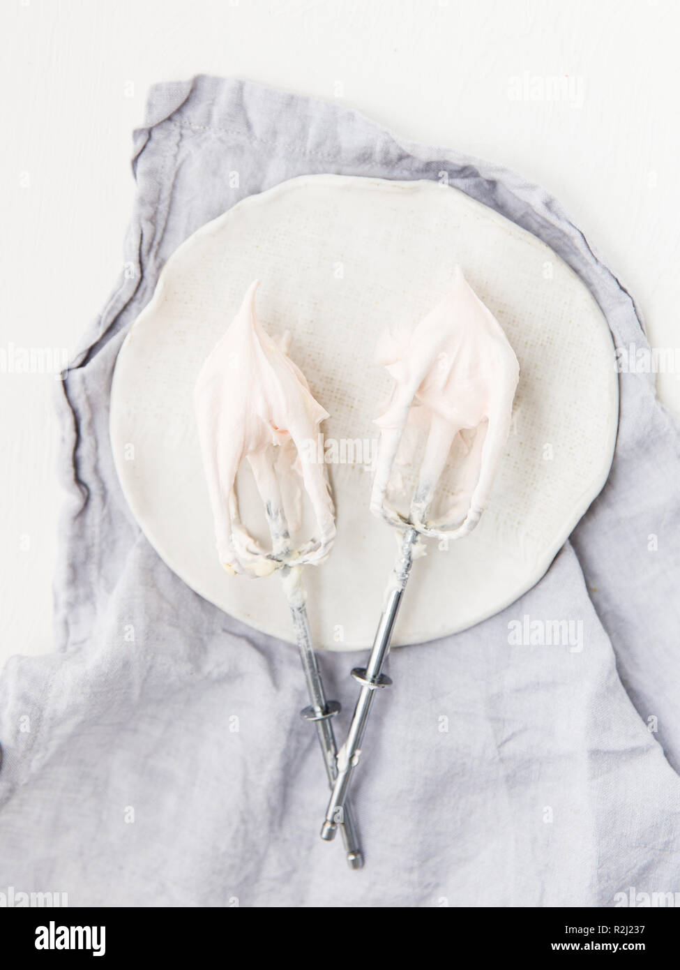 Double whisk hires stock photography and images Alamy