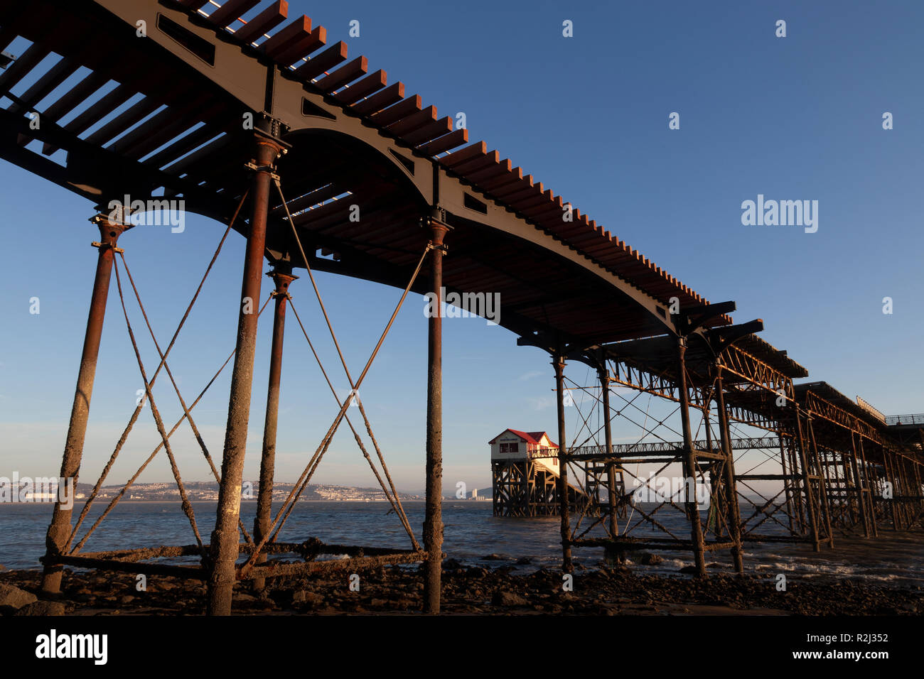 Refurbishing Mumbles pier Stock Photo
