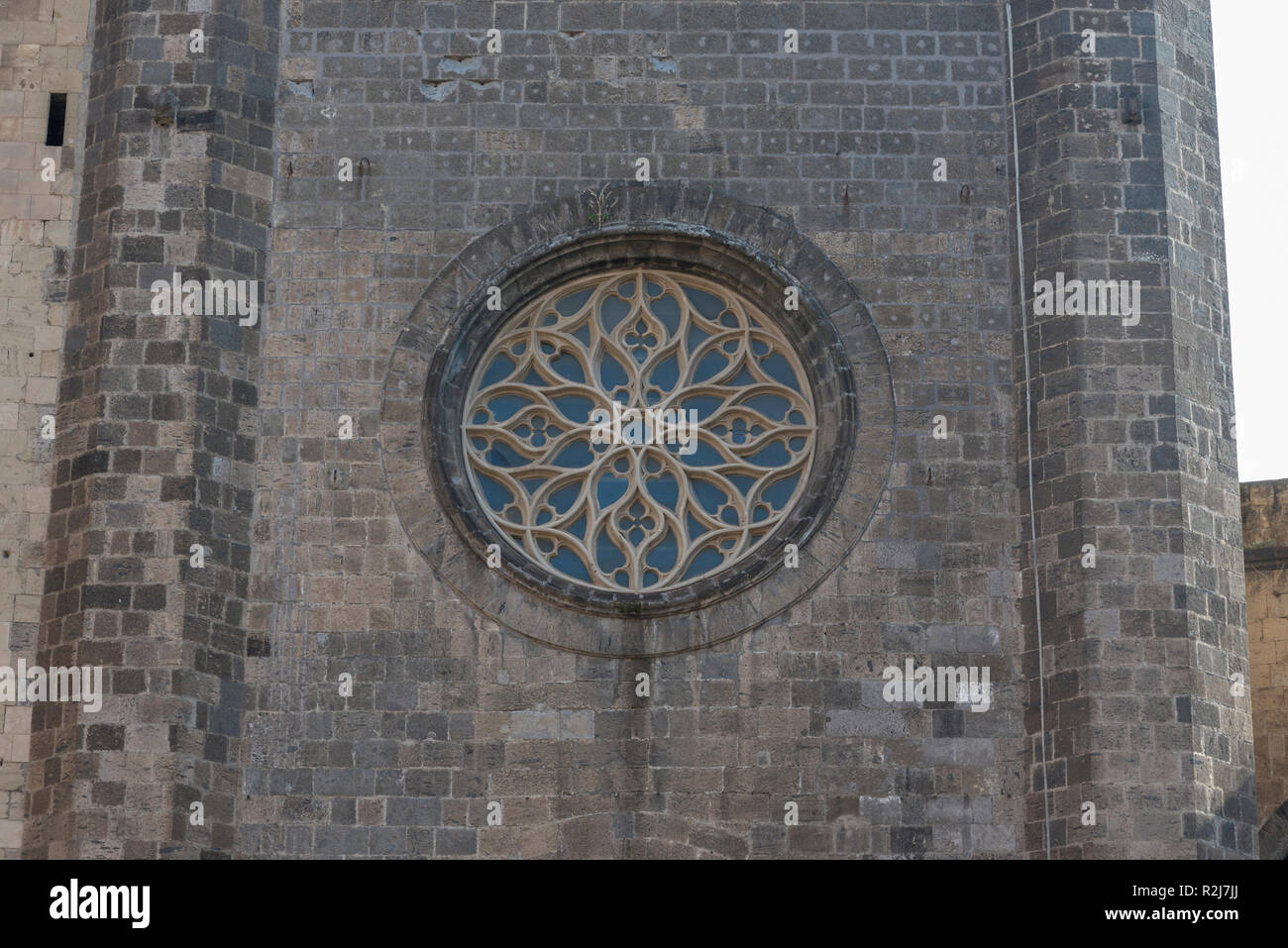 Concentric castle design hi-res stock photography and images - Alamy