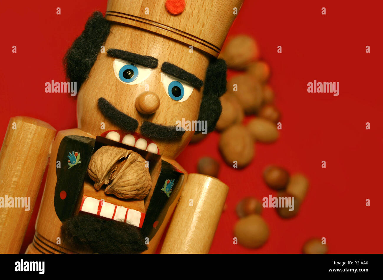 do nutcrackers crack nuts