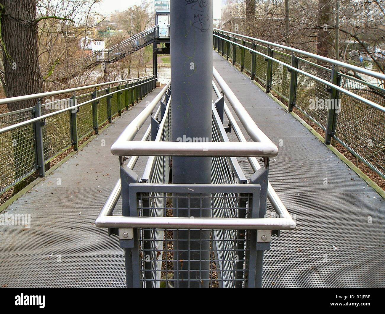 Steel grating stairs hi-res stock photography and images - Alamy
