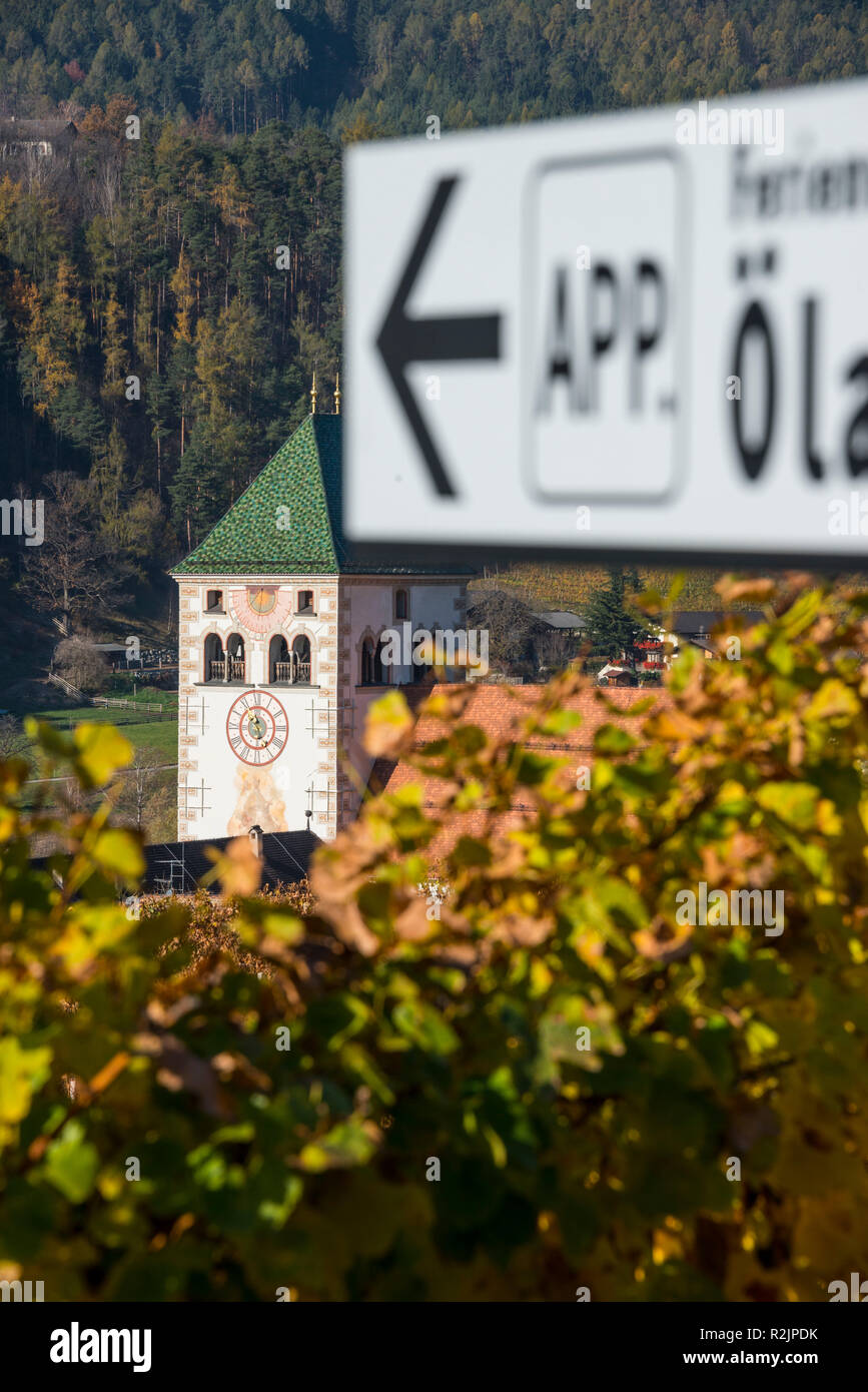 Italy South Tyrol Alto Adige Eisacktal Brixen Neustift Municipality Vahrn Vineyard Winery Kofererhof Of Gunther Kerschbaumer Gaby Tauber View Of The Monastery Neustift Stock Photo Alamy