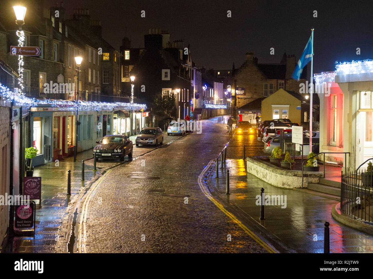 Queensferry high street hi-res stock photography and images - Alamy