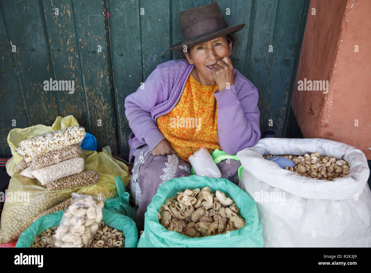 Peru, Ayacucho, puffed grains, sell, woman, Stock Photo