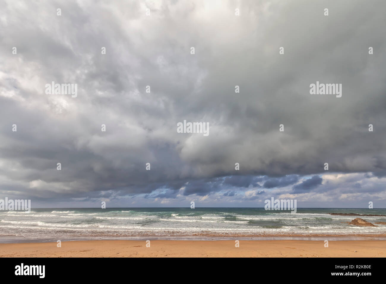 Bay of biscay storm hires stock photography and images Alamy