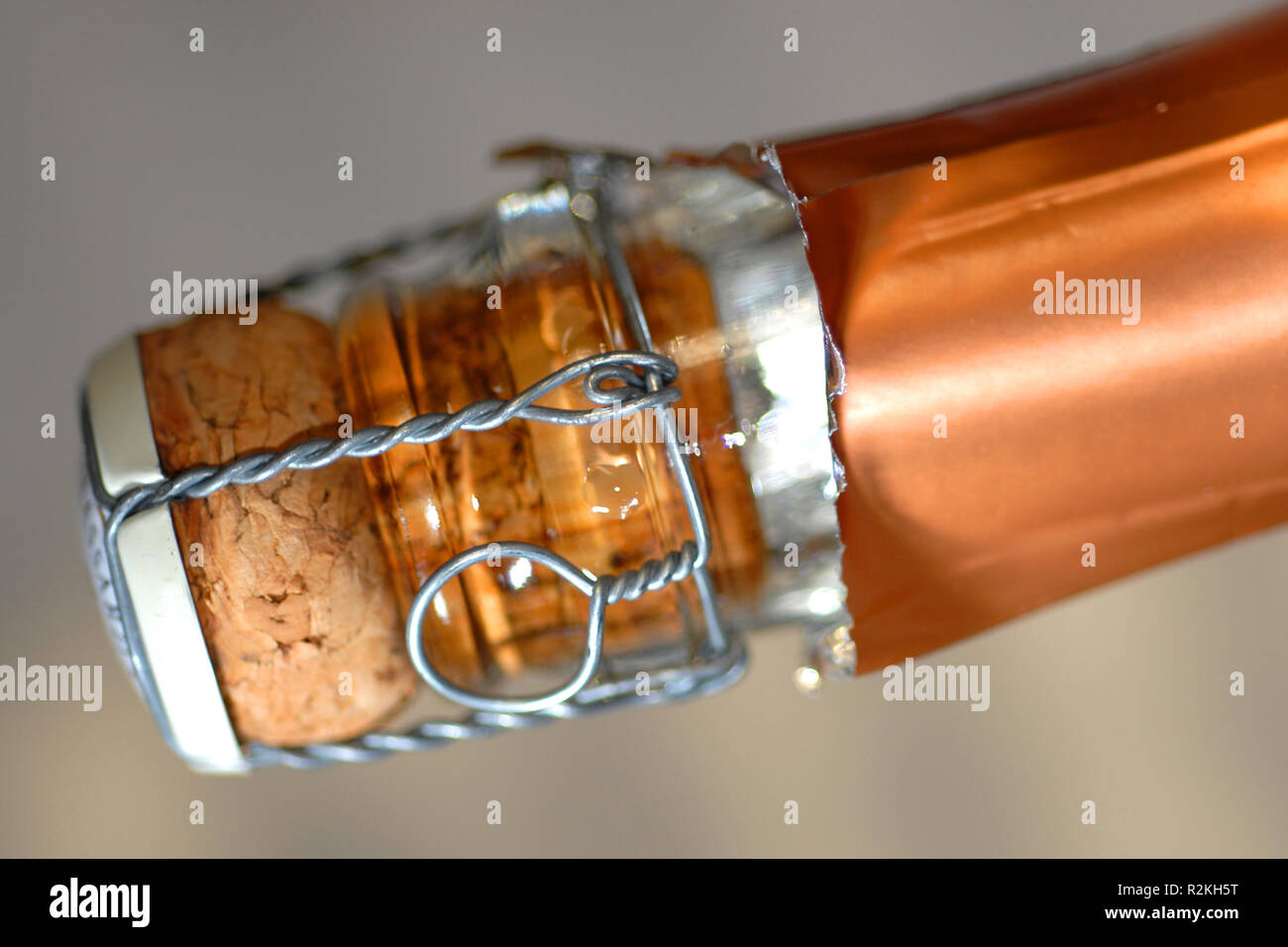 Popping corks hires stock photography and images Alamy