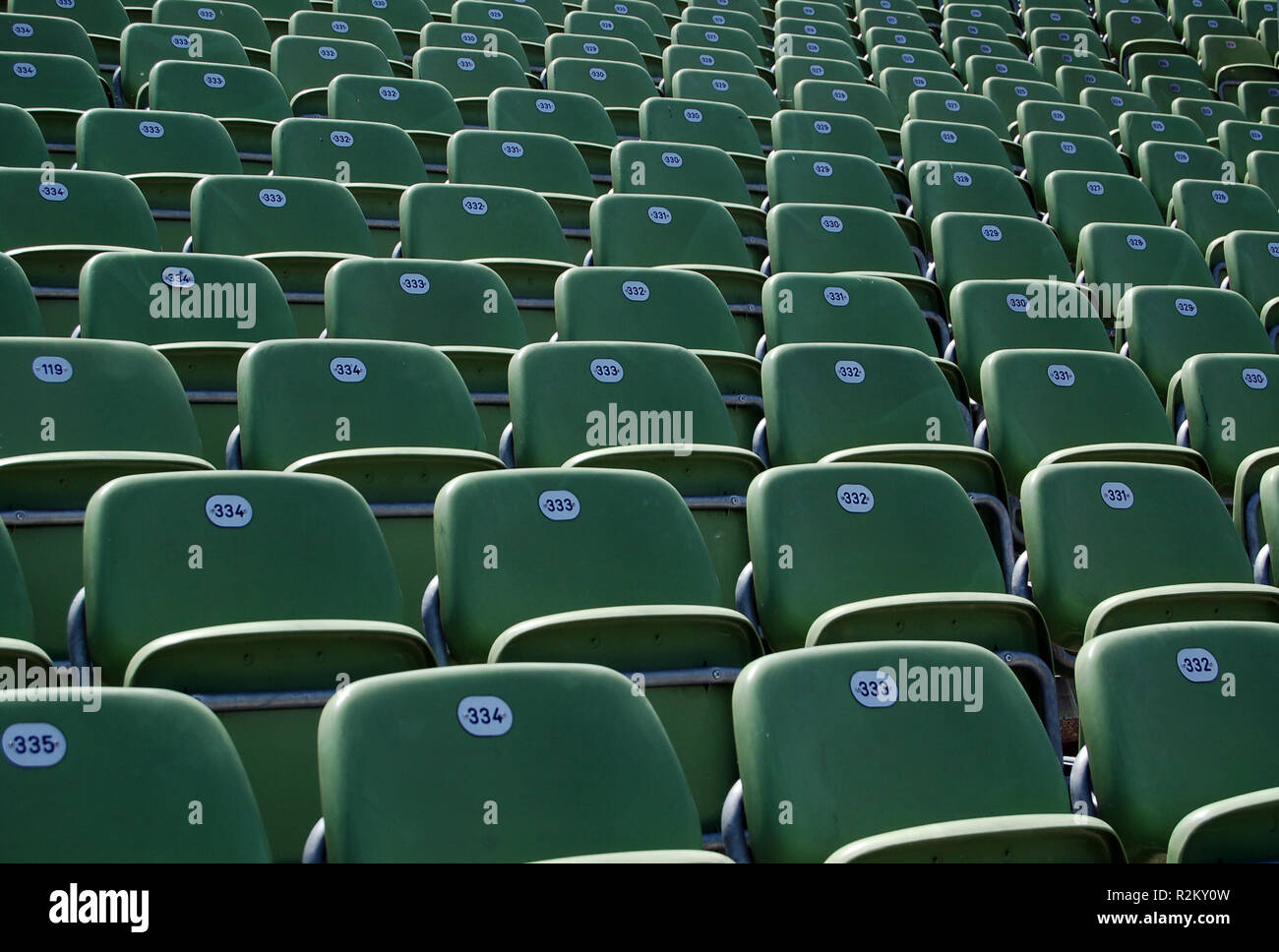 Event seating hi-res stock photography and images - Alamy